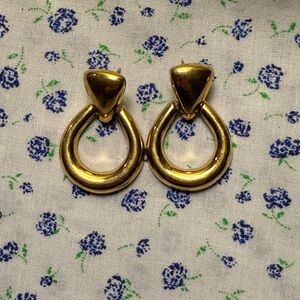 VINTAGE MONET DOOR KNOCKER STYLE DESIGN EARRINGS
